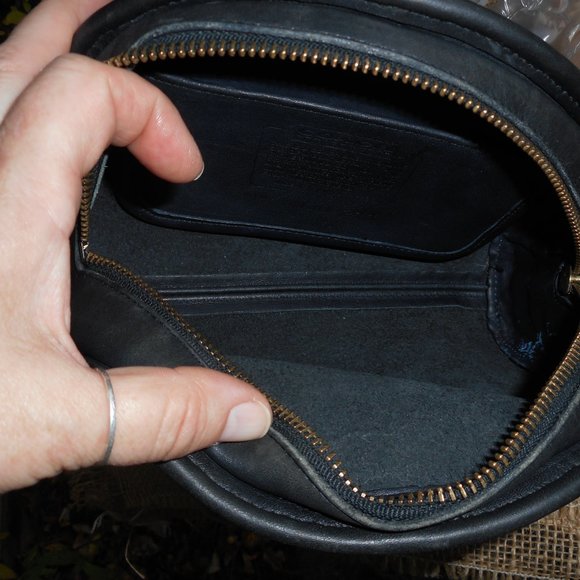 SOLD**Vintage Coach Kimball Bag,9911 in Black - Picture 7 of 8